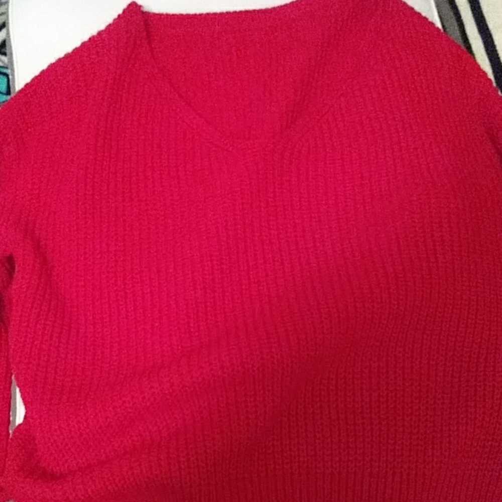 Nitted sweater